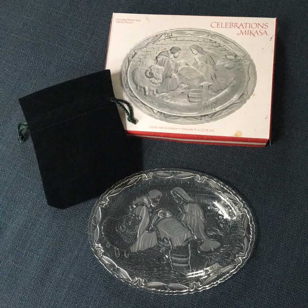 Crystal Nativity Plaque/Dish